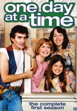 Picture of One Day at a Time : Season 1