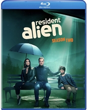 Picture of RESIDENT ALIEN: SEASON TWO