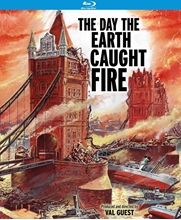 Picture of DAY THE EARTH CAUGHT FIRE (1961)