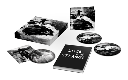 Picture of Luck And Strange (Deluxe Set) (2cd+Bluray) (3CD)  by David Gilmour